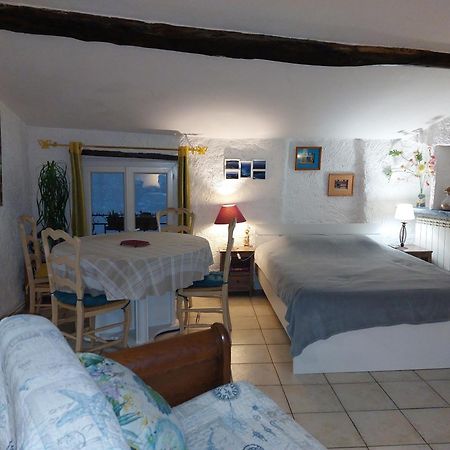 "Le Charme Provencal" - Studio 4 Couchages Classe 2 Etoiles - Axelle Loc'Appart Lorgues Exteriör bild
