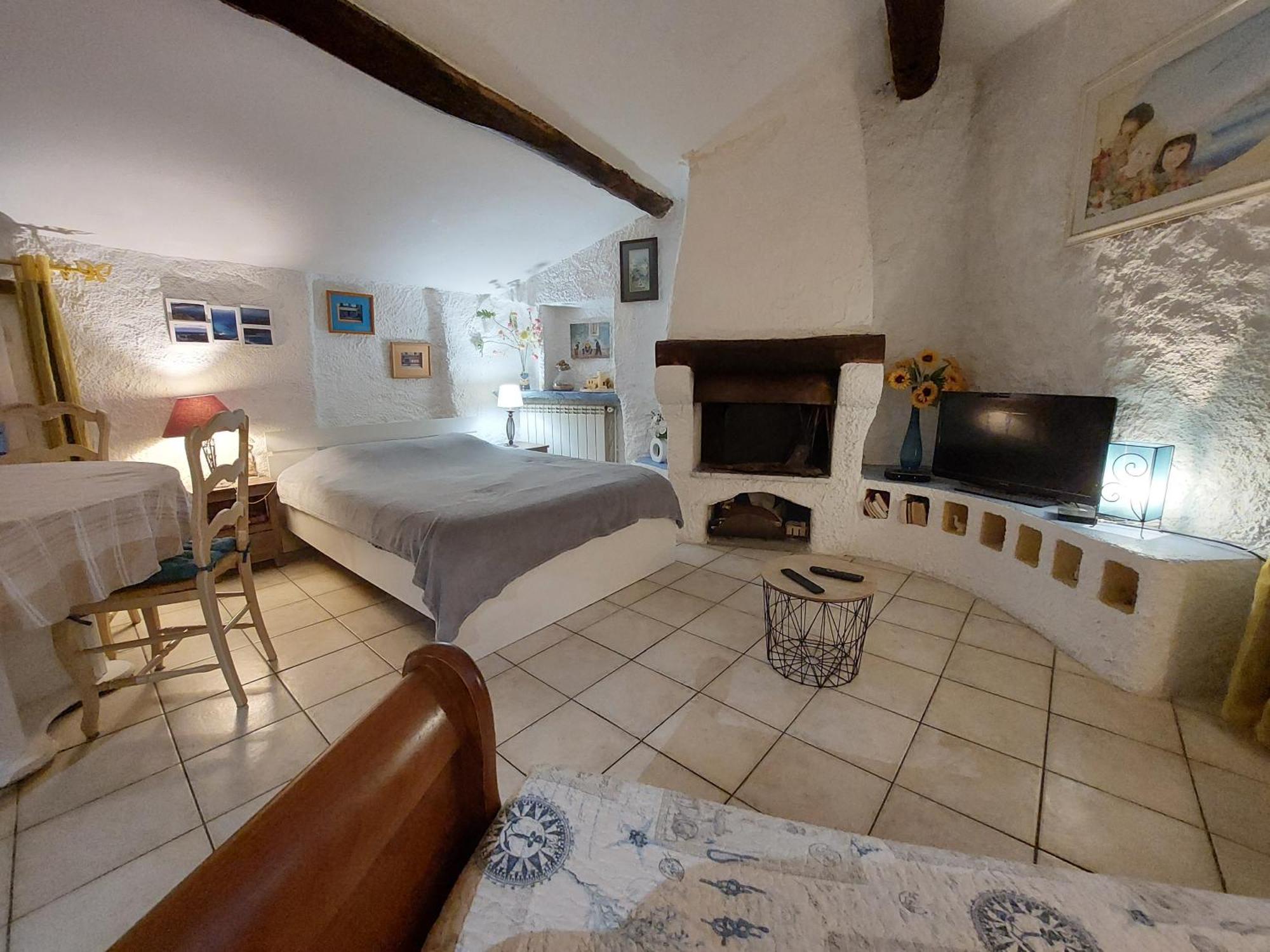 "Le Charme Provencal" - Studio 4 Couchages Classe 2 Etoiles - Axelle Loc'Appart Lorgues Exteriör bild